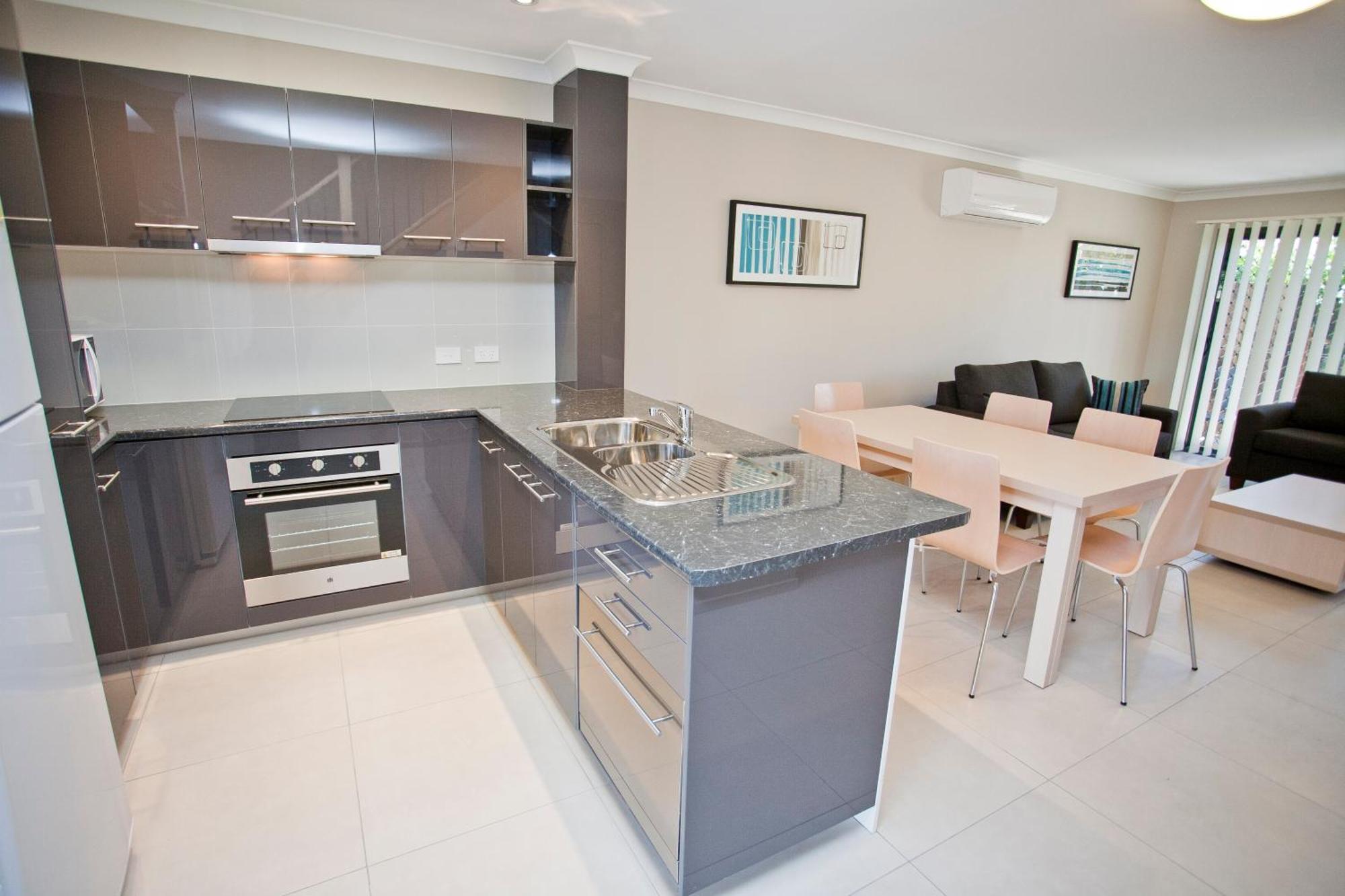 Stonewood Villas Chinchilla Extérieur photo