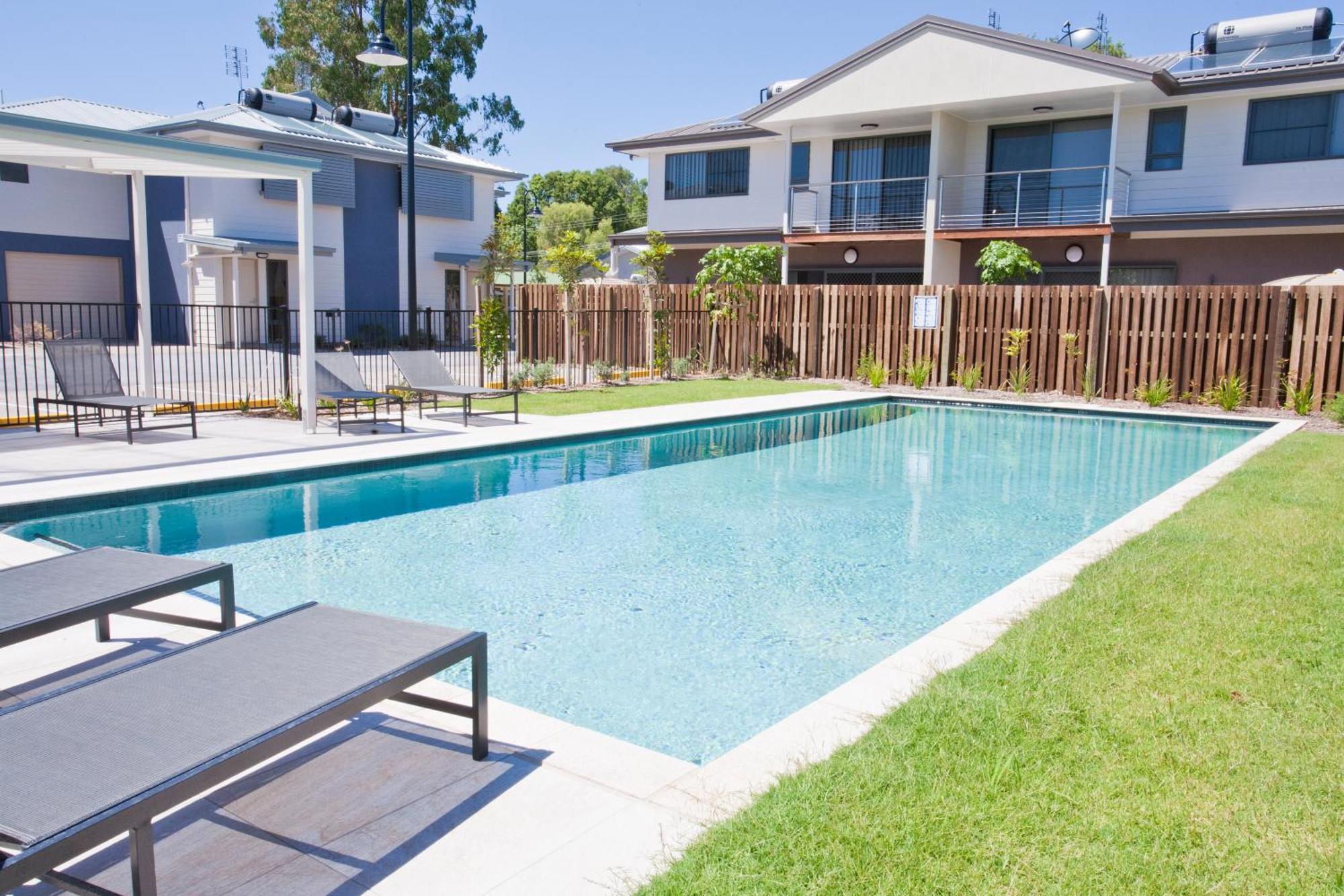 Stonewood Villas Chinchilla Extérieur photo
