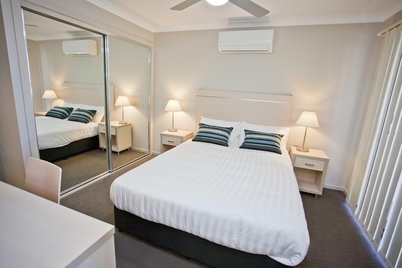 Stonewood Villas Chinchilla Extérieur photo